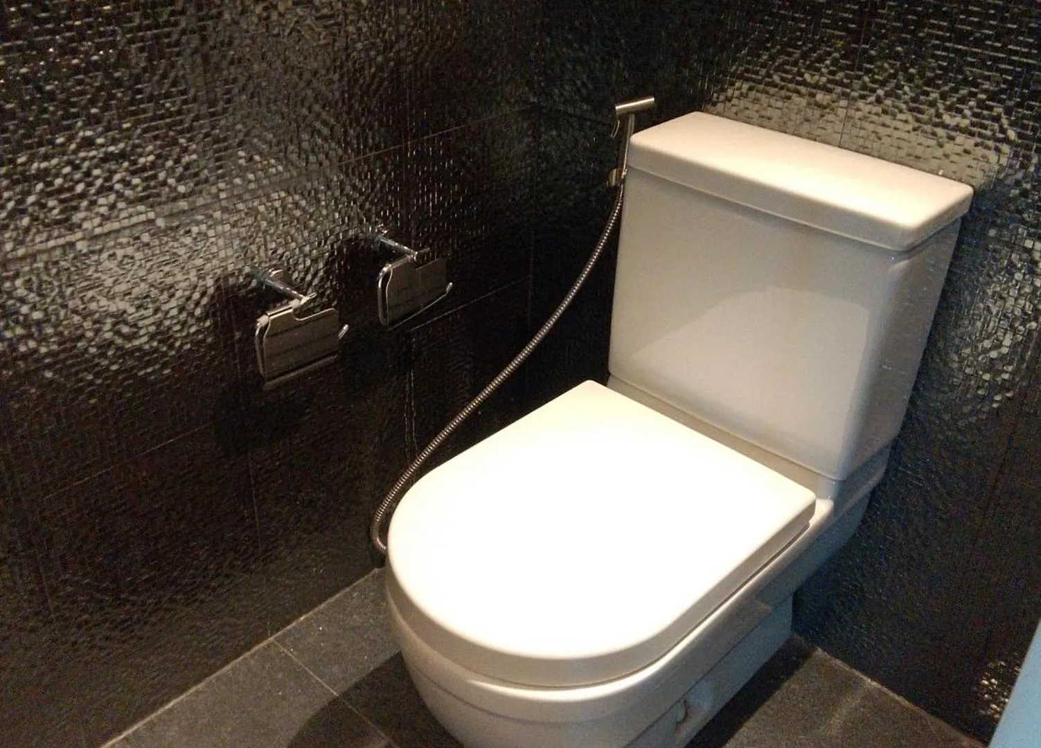 Alphaland Suites Apartment Hotel Manila